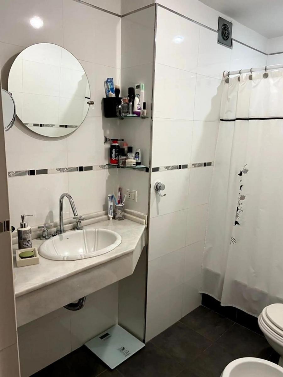 Venta Departamento 4 Ambientes Parque Patricios 5