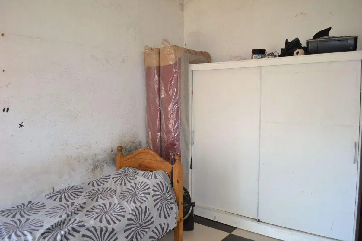 CASA + DEPTO 2 AMBIENTES EN BALLESTER OPORTUNIDAD 5