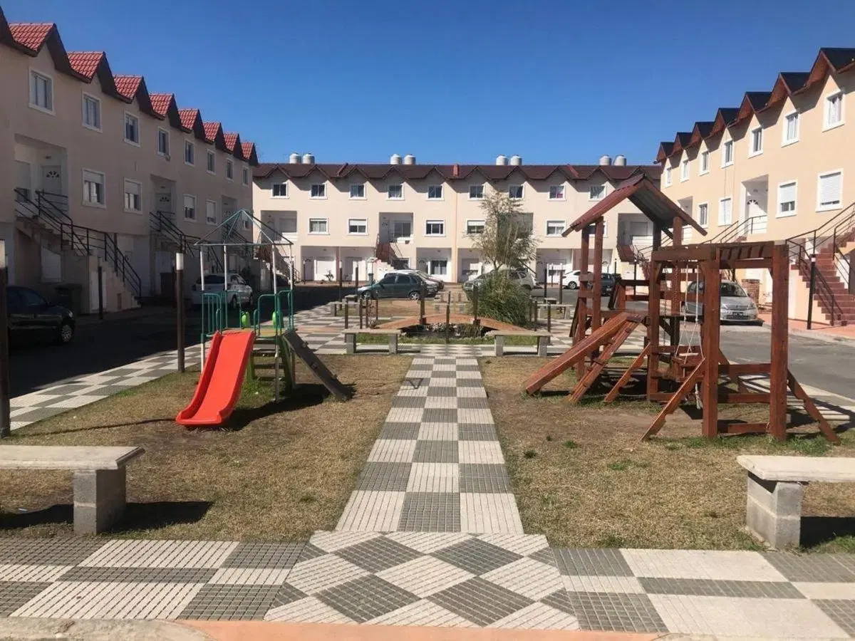 ALQUILER DEPARTAMENTO 3 AMB Bo. CANGURO 3