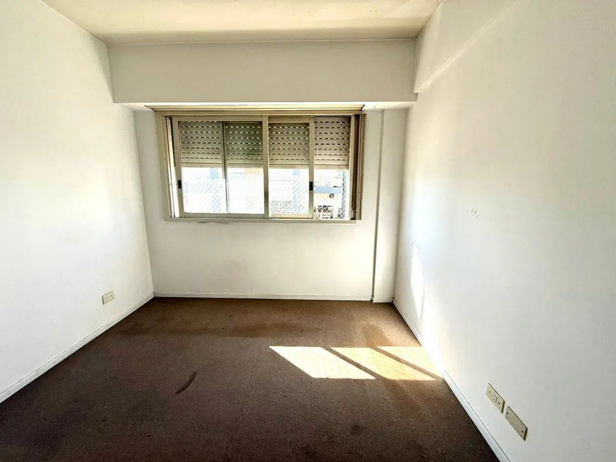 VENTA DEPTO 3 AMB BALLESTER CENTRO 4