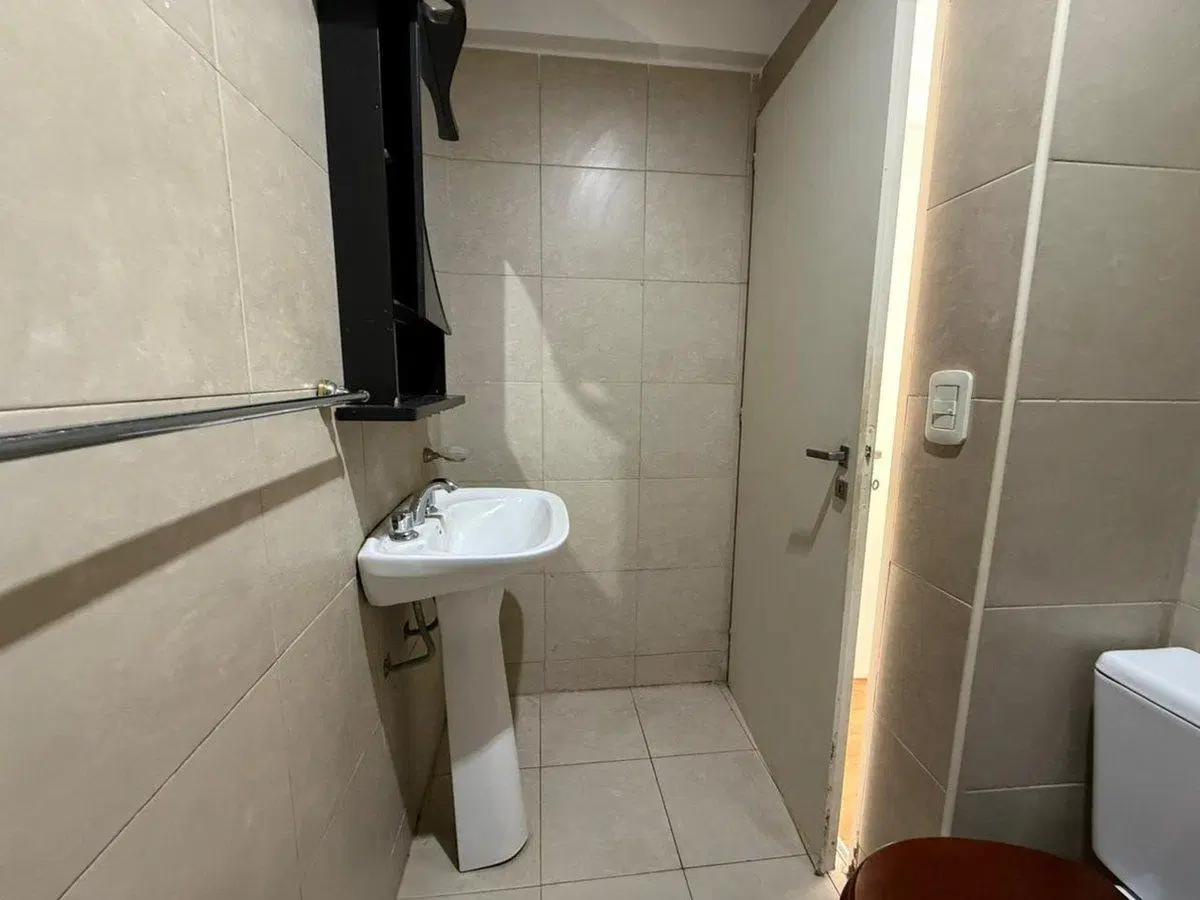 VENTA DEPTO 2 AMB MUNRO CENTRO PILETA 4