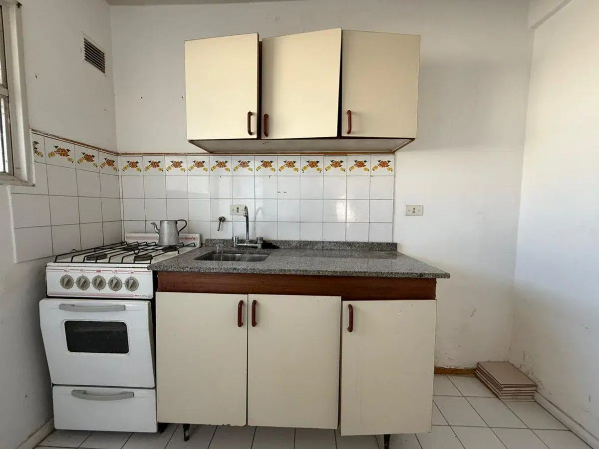 VENTA DEPTO 3 AMB BALLESTER CENTRO 8