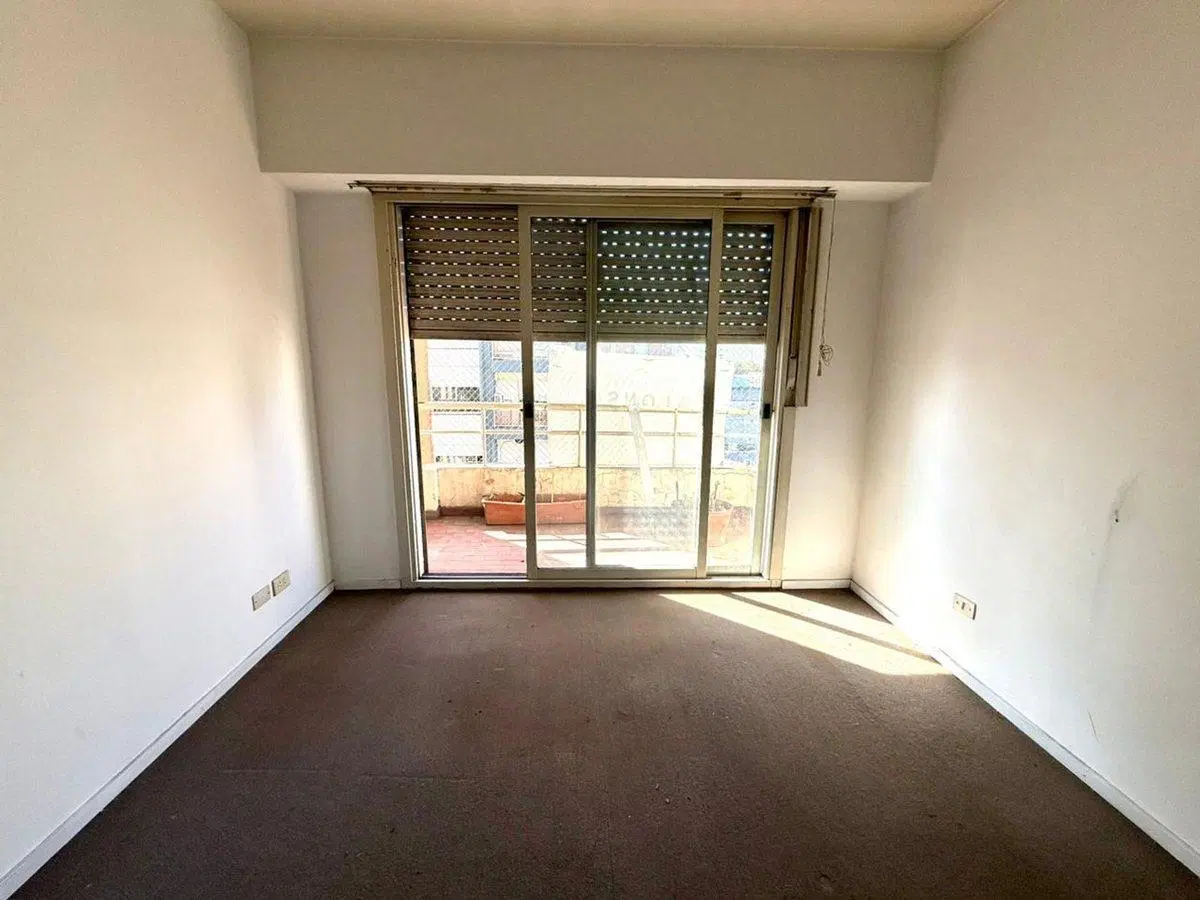 VENTA DEPTO 3 AMB BALLESTER CENTRO 4