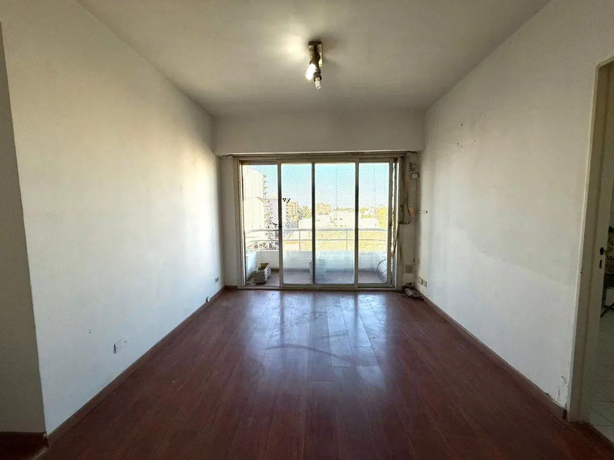 VENTA DEPTO 3 AMB BALLESTER CENTRO 2