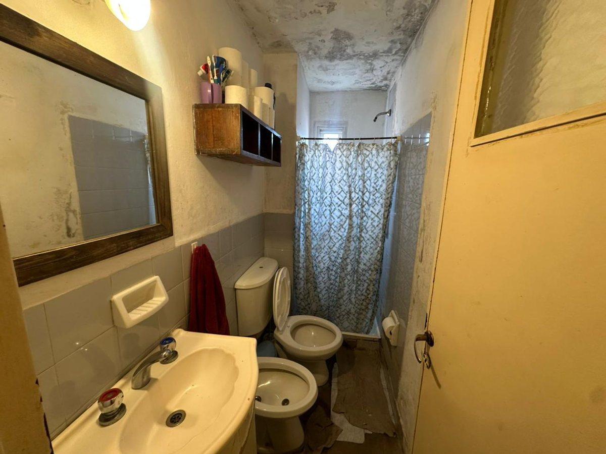 Foto de DEPTO EN VENTA BARRIO SAN ISIDRO. OPORT. 5 AMB, imagen 2