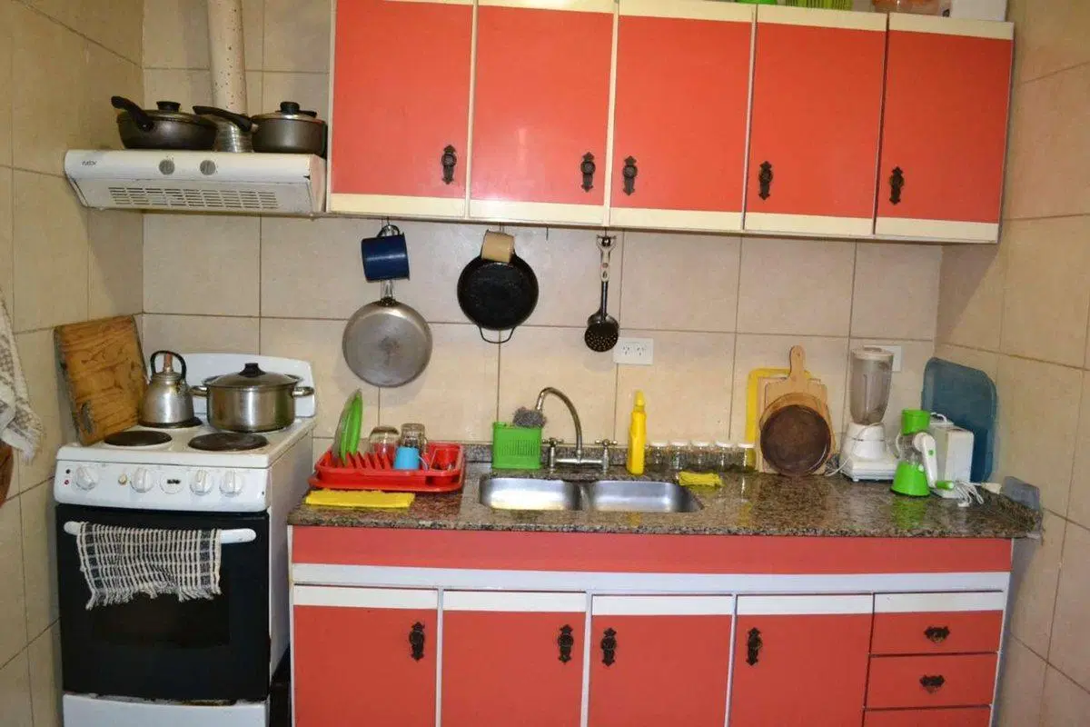 CASA EN VENTA EN MUNRO! OPORTUNIDAD APTO CREDITO 5
