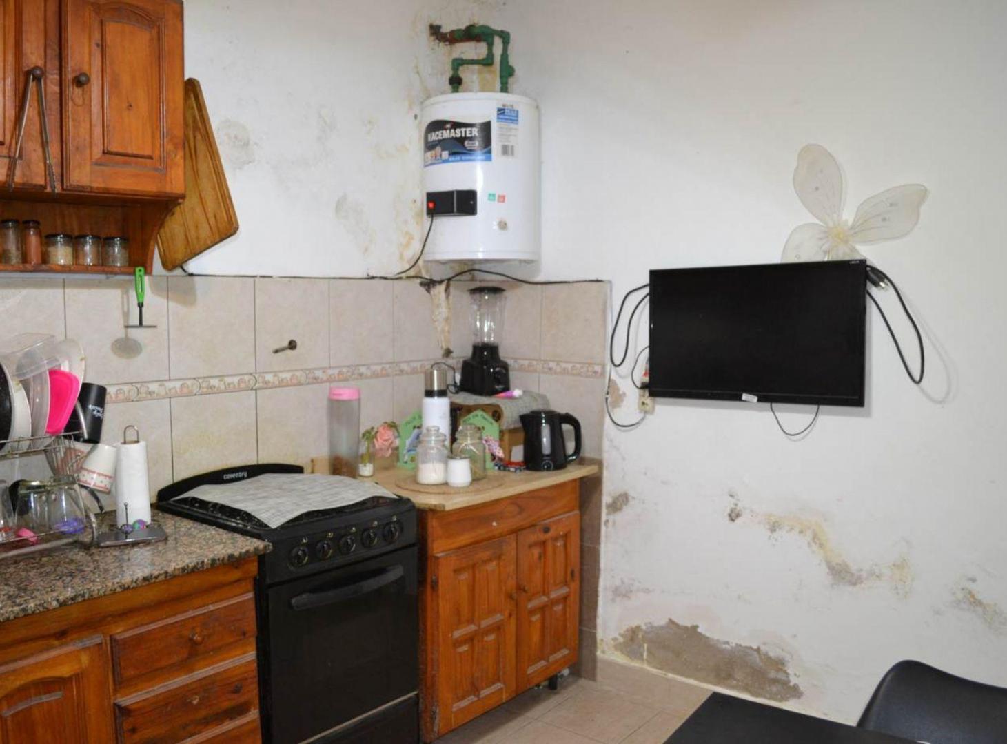 Foto de PH 2 AMBIENTES EN VENTA J. LEON SUAREZ OPORTUNIDAD, imagen 2