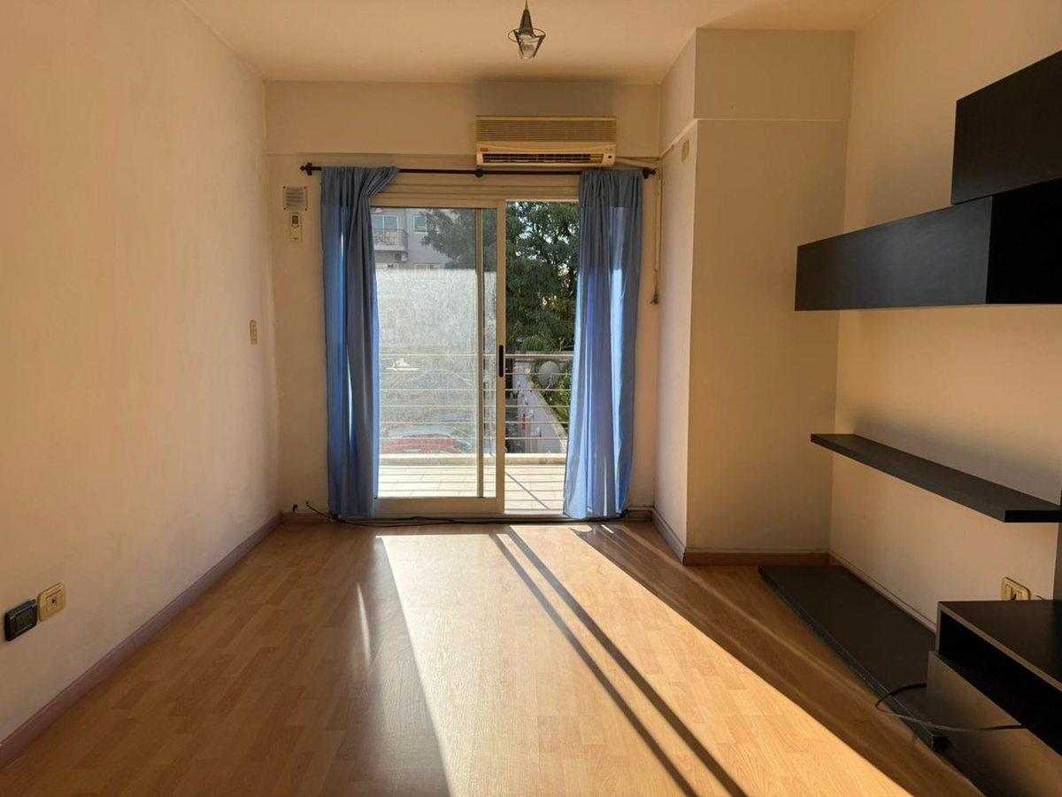 Foto de VENTA DEPTO 2 AMB MUNRO CENTRO PILETA, imagen 1