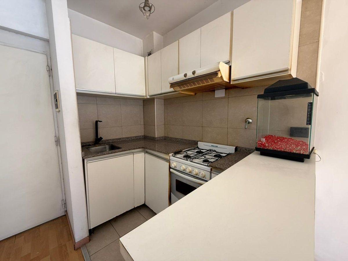Foto de VENTA DEPTO 2 AMB MUNRO CENTRO PILETA, imagen 3