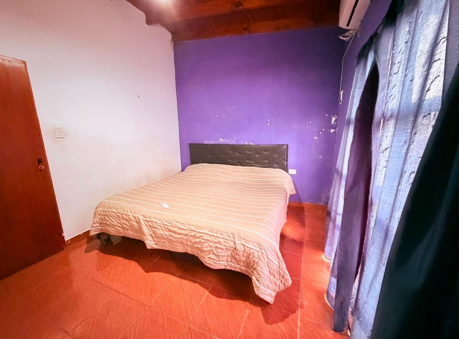 Foto de VENTA CASA EN ISIDRO CASANOVA CON AMPLIO TERRENO, imagen 3