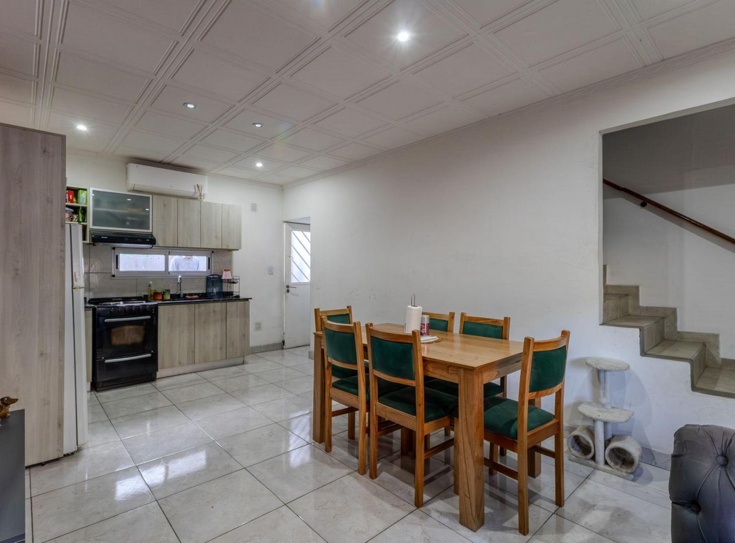 Foto de VENTA DUPLEX 3 AMB VILLA MARTELLI APTO CREDITO, imagen 5