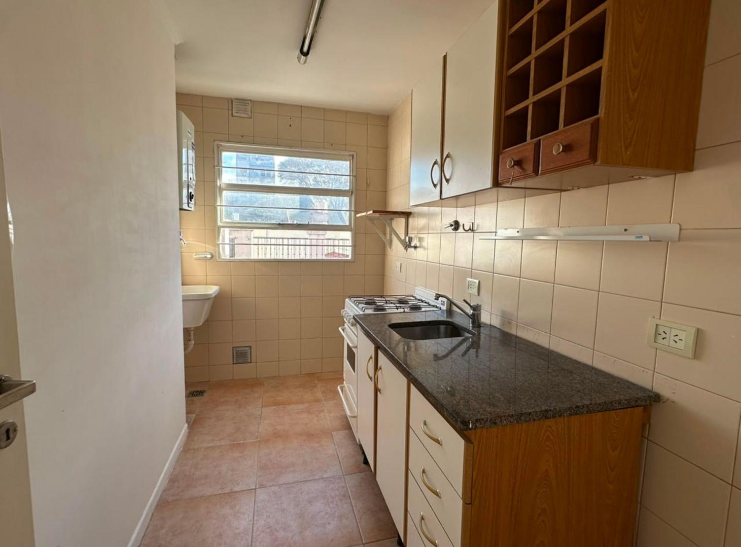 Foto de VENTA DEPTO DOS AMB. EN VILLA URQUIZA. CON PATIO, imagen 4