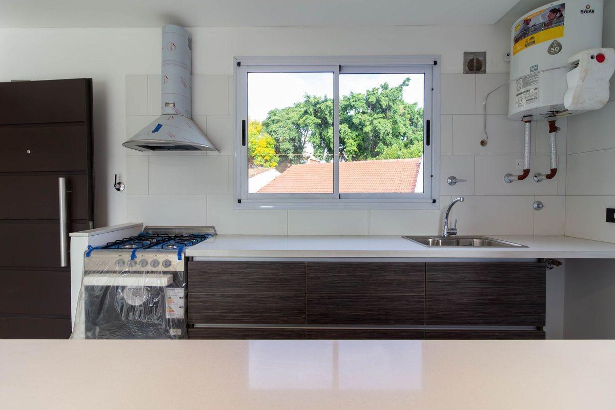 Foto de Venta PH 2 ambientes Cochera balcon, imagen 4