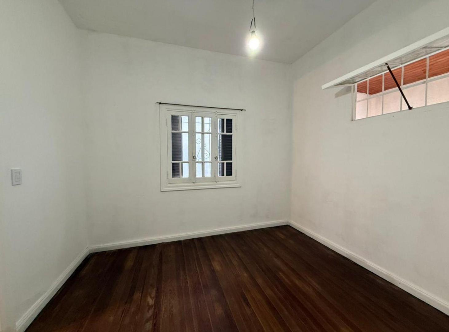 Foto de ALQUILER PH TIPO CASA EN MUNRO CENTRO, imagen 3