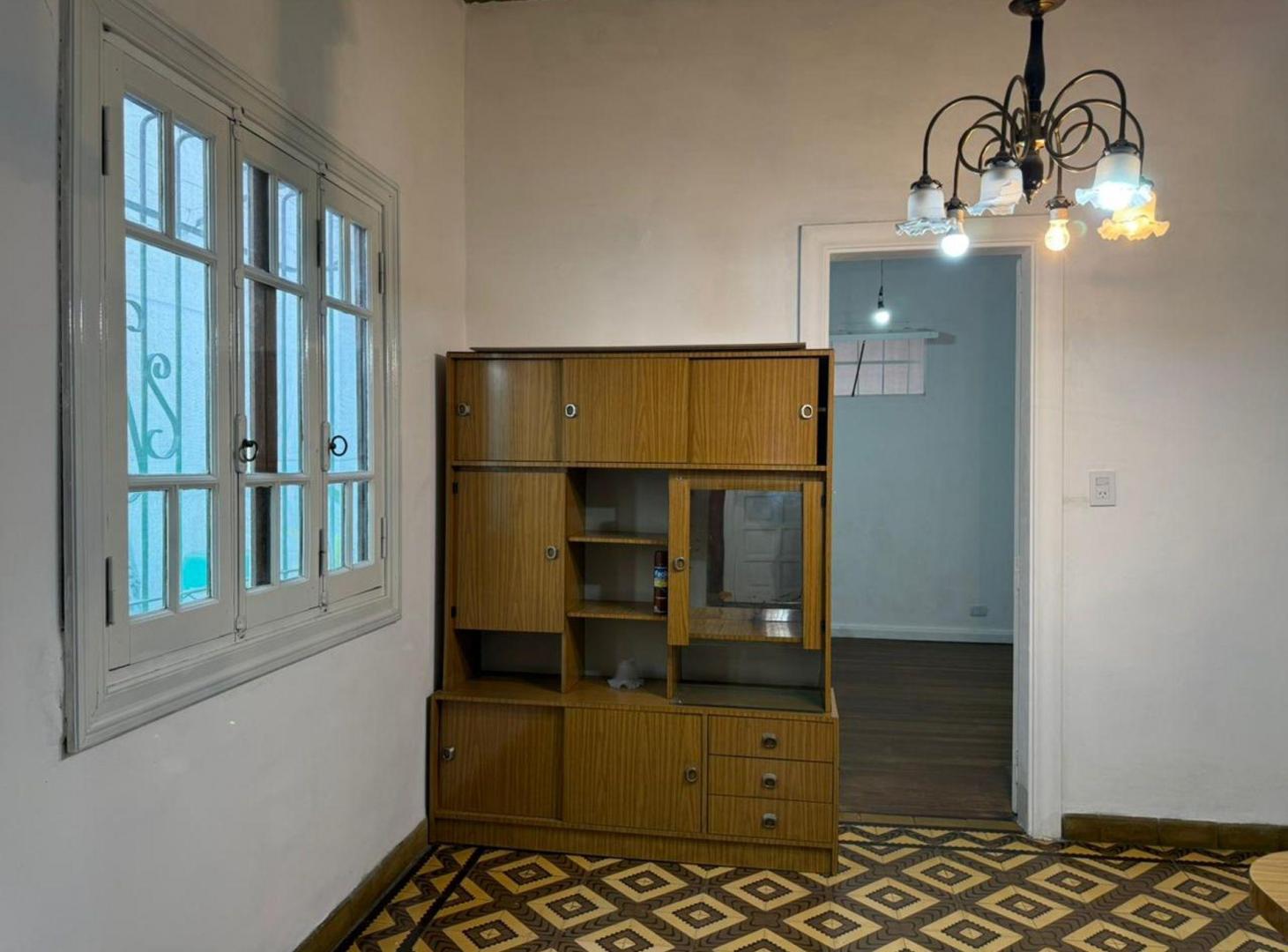 Foto de ALQUILER PH TIPO CASA EN MUNRO CENTRO, imagen 1