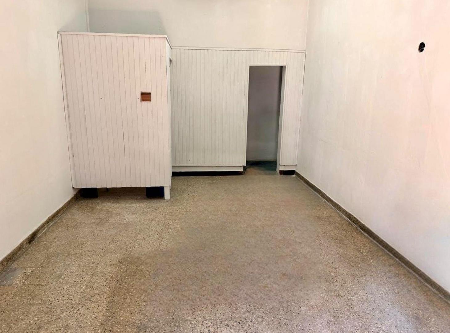 Foto de VENTA LOCAL VILLA ADELINA, imagen 2