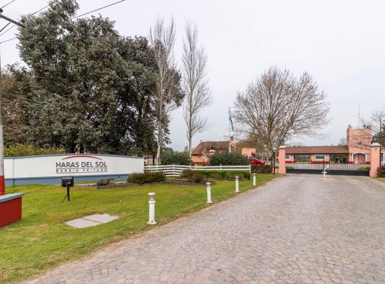 Foto de Lote en venta Barrio Haras del Sol, Pilar, imagen 3