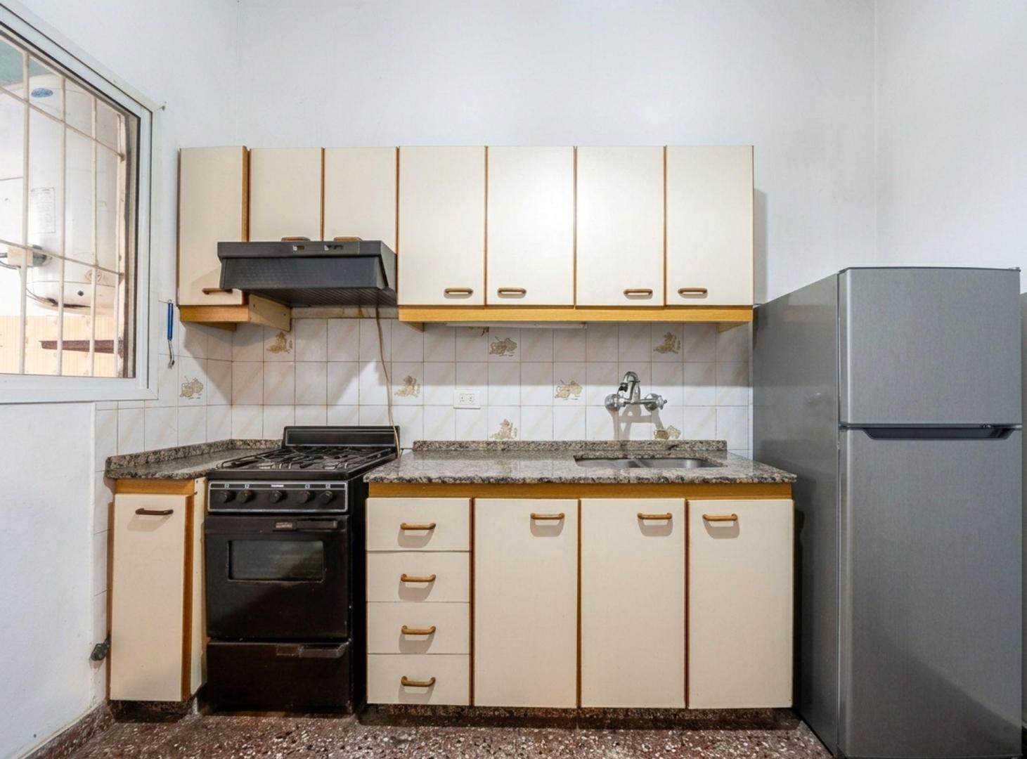 Foto de Venta casa 4 amb patio jardin Villa Ballester, imagen 4