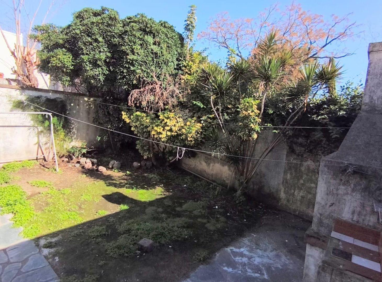 Foto de Venta casa 4 ambientes San Fernando jardín cochera, imagen 5