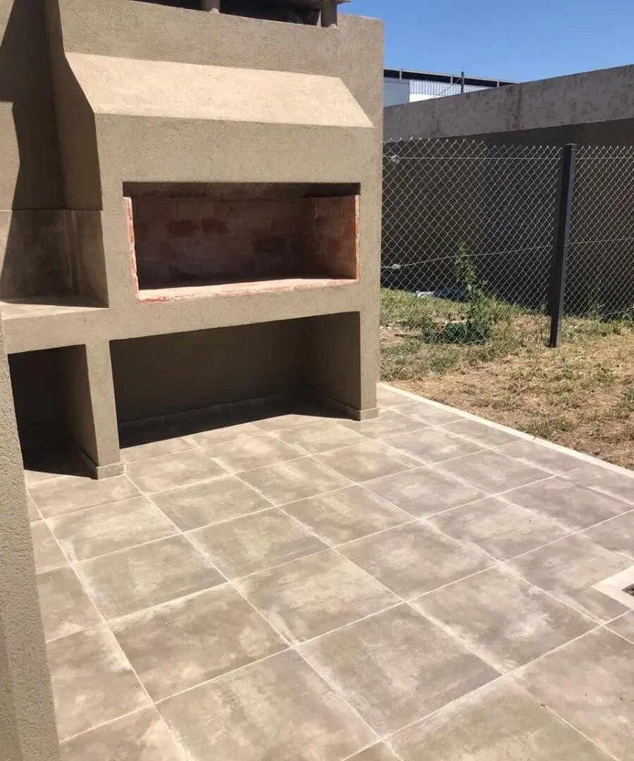 VENDO DUPLEX EN VITTA HOUSING ZONA NORTE 3 DORMITORIOS 3