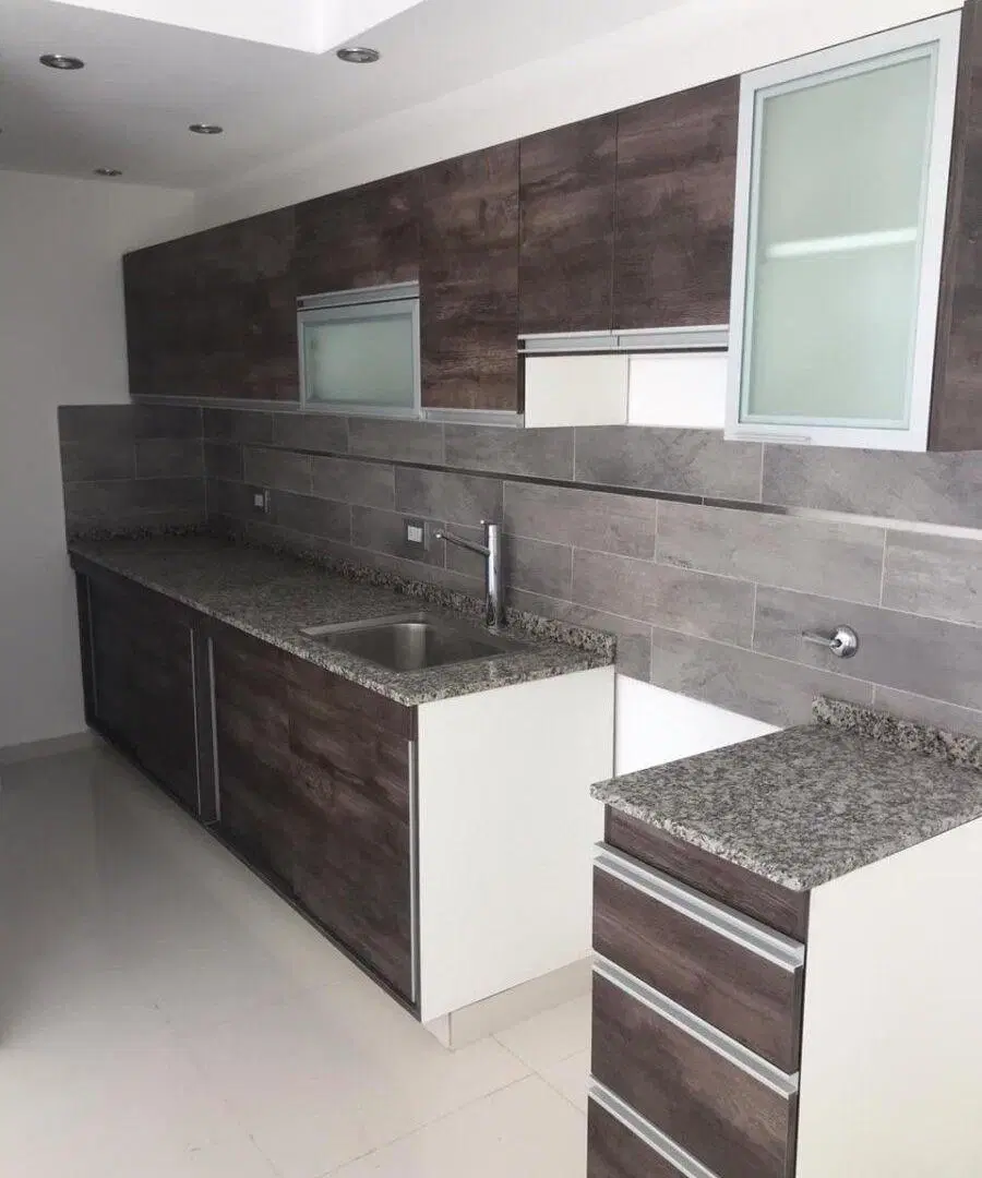 VENDO DUPLEX EN VITTA HOUSING ZONA NORTE 3 DORMITORIOS 4