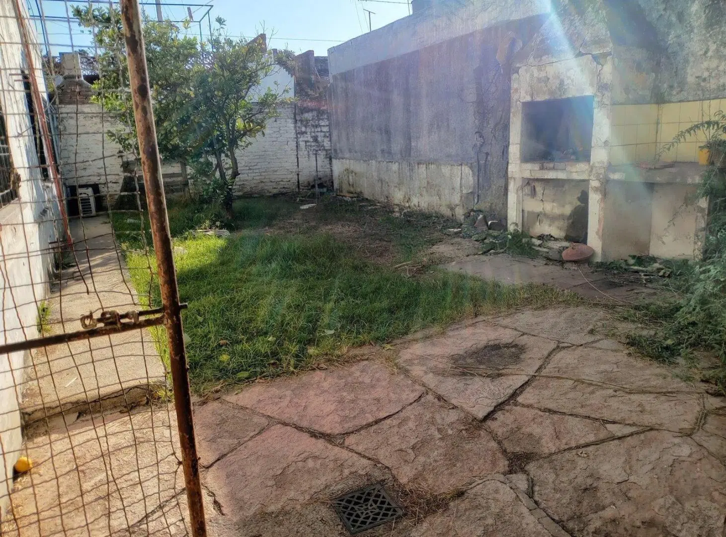 VENDO CASA DE 3 DORMITORIOS BARRIO SAN LORENZO 5