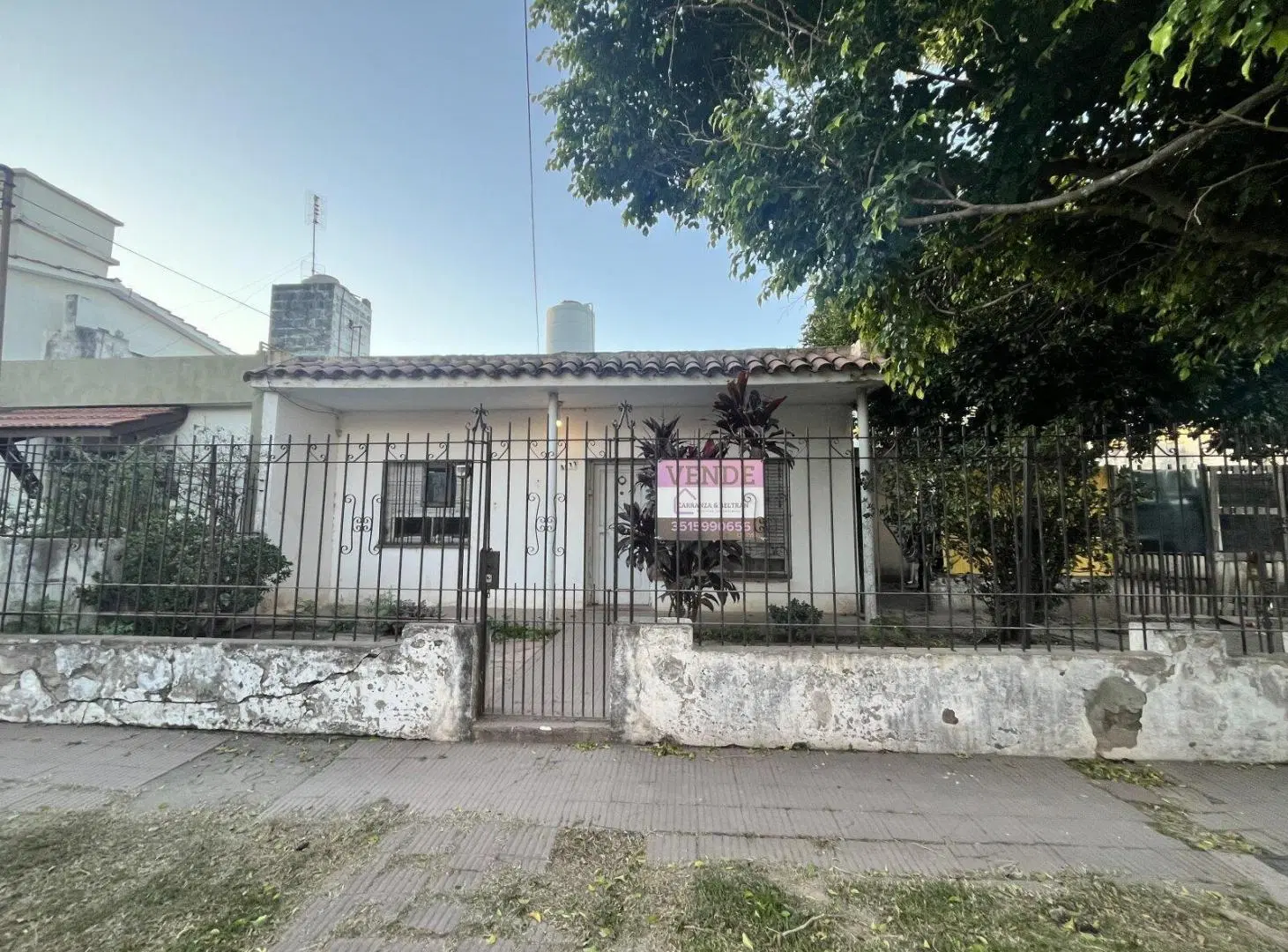 VENDO CASA DE 3 DORMITORIOS BARRIO SAN LORENZO 3