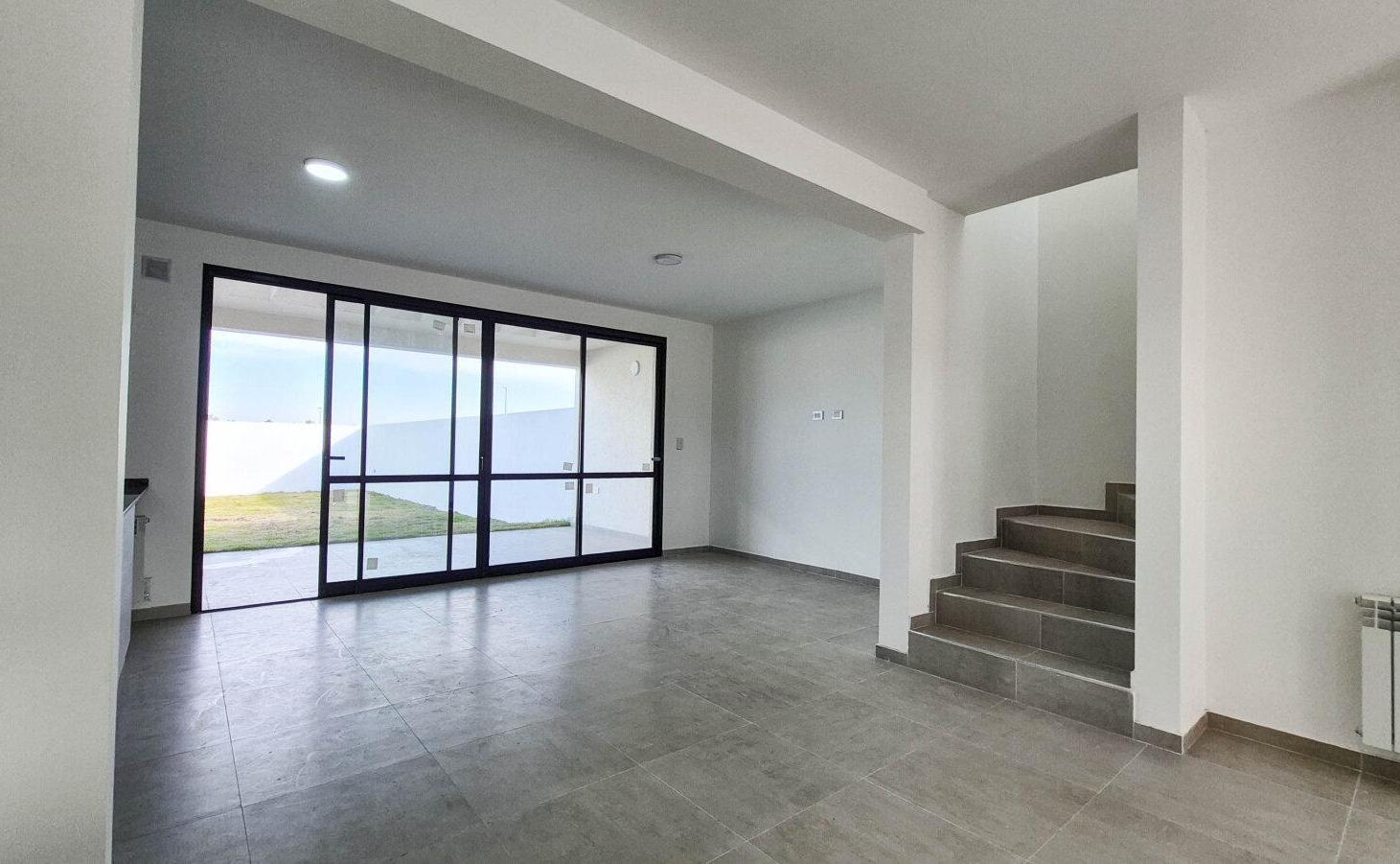 Foto de ALQUILO DUPLEX A ESTRENAR 3 DORMITORIOS ZONA SUR, imagen 4