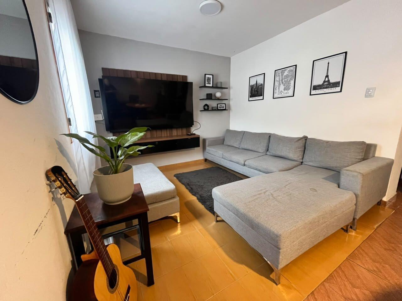 Foto de VENDO CASA 4 HABITACIONES IDEAL INVERSOR ZONA SUR, imagen 2
