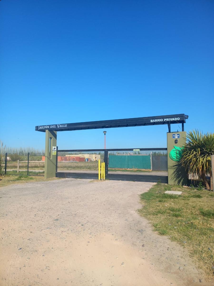 Venta Terreno 1500 m², Barrio Cerrado Jardin del Valle 4