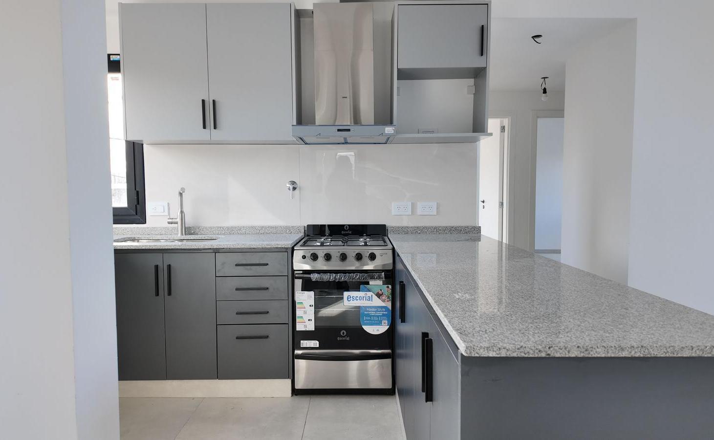 Foto de VENTA DE DEPARTAMENTO 2 DORMITORIOS - NEUQUEN CAPITAL, imagen 1