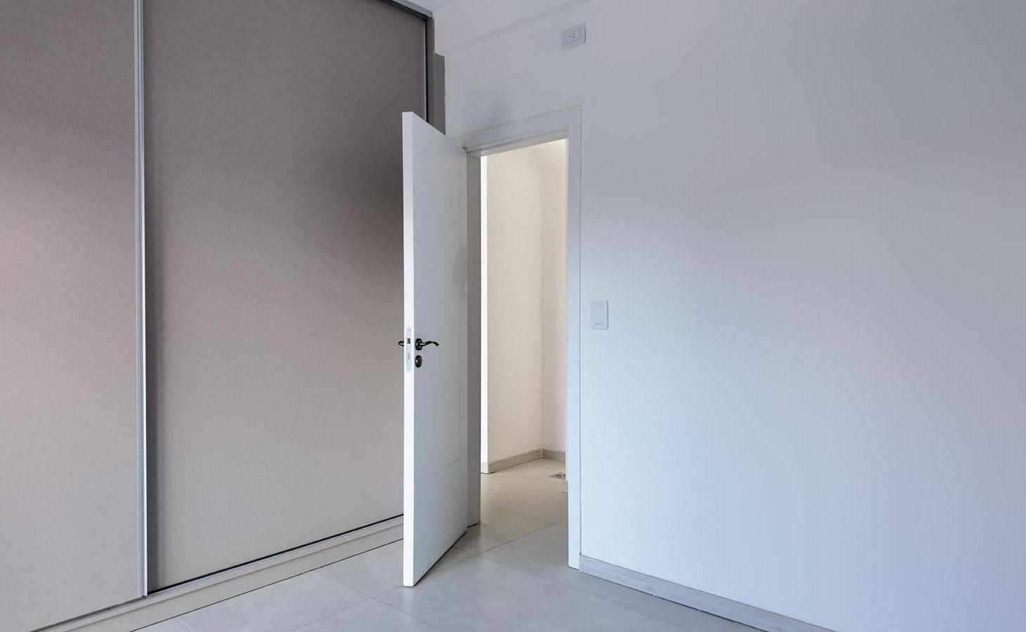 Foto de VENTA DEPARTAMENTO DE 1 DORMITORIO - NEUQUEN CAPITAL, imagen 2