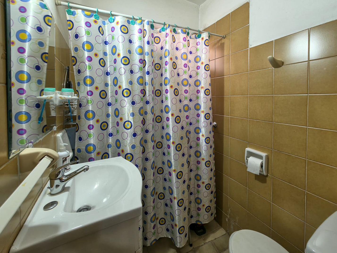 Foto de En Venta Casa 3 dormitorios | Cinco Saltos | Apta Crédito | Patio y, imagen 3