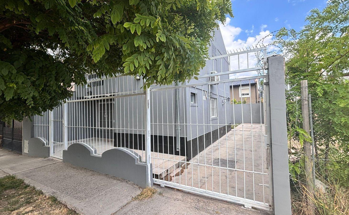 VENTA DE DUPLEX 3 HAB. EN ZONA HUILICHES - Neuquen, Capital