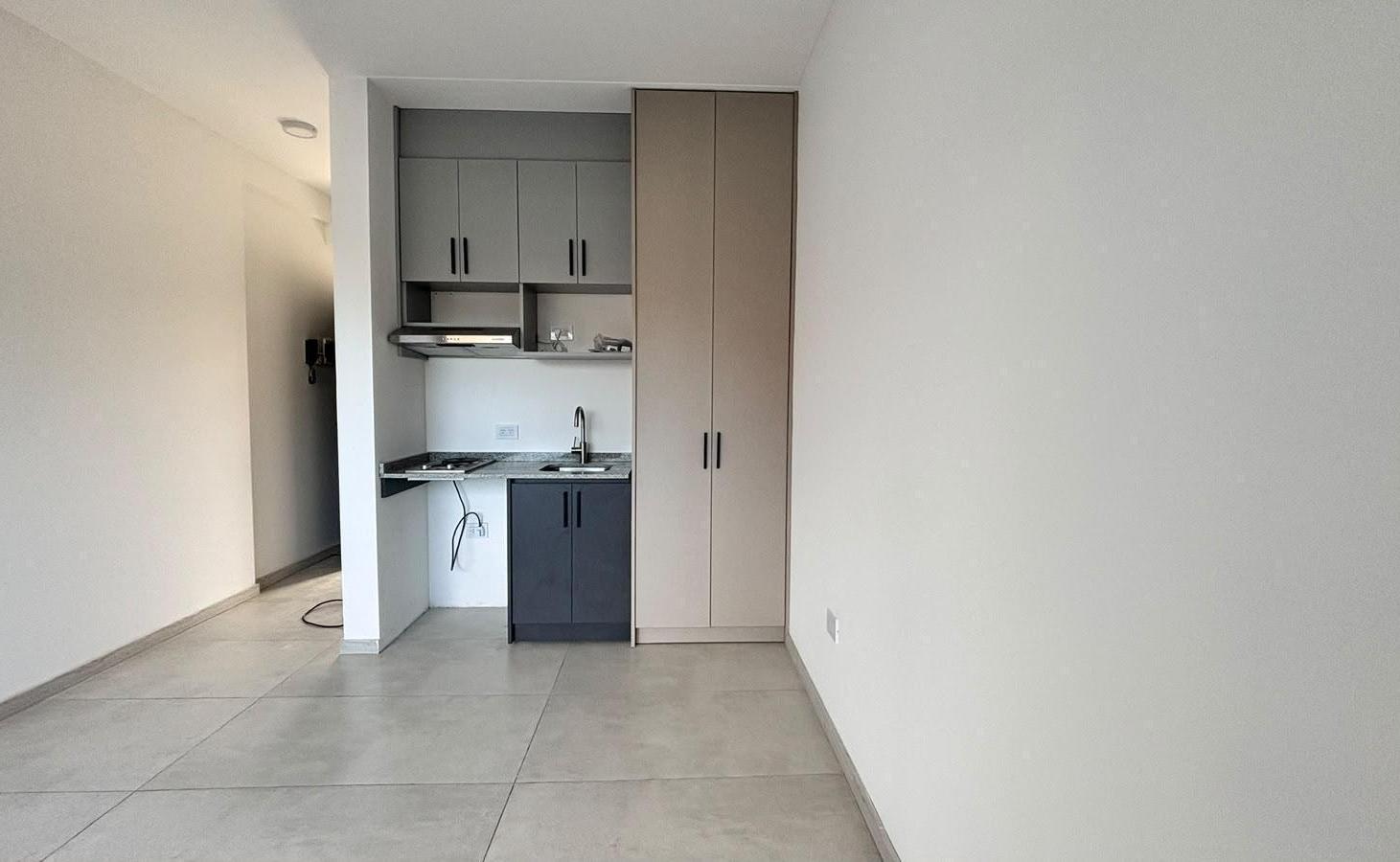 Foto de VENTA DE DPTOS EN BLOQUE - Aconquija y Granaderos, Neuquen Cap., imagen 4