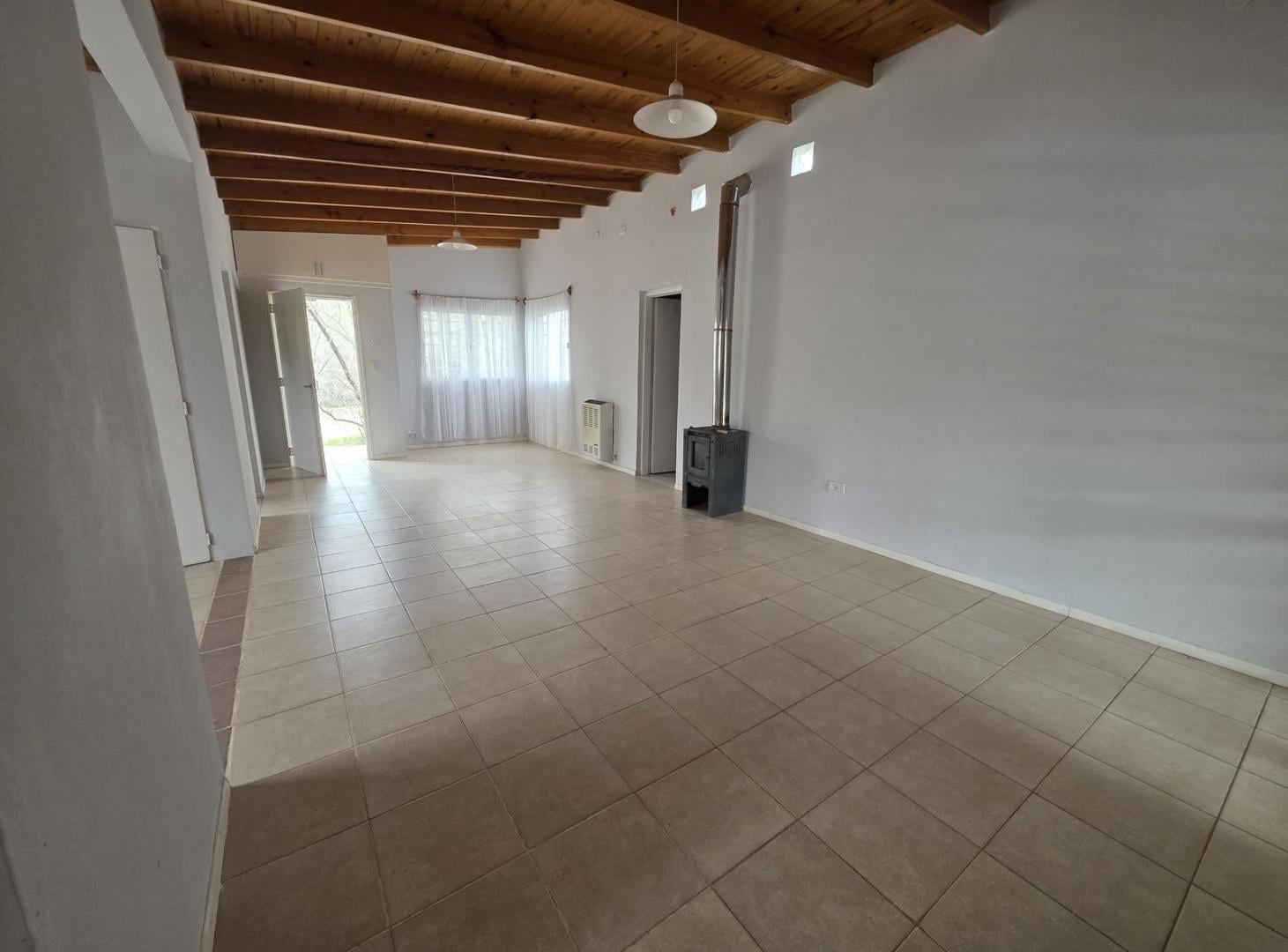 Foto de Alquiler casa en B° Perticone, Centenario, imagen 4
