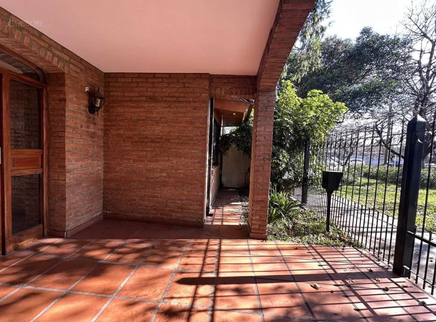 CHALET 5 AMBIENTES EN VENTA EN CASTELAR NORTE PARQUE AYERZA 2