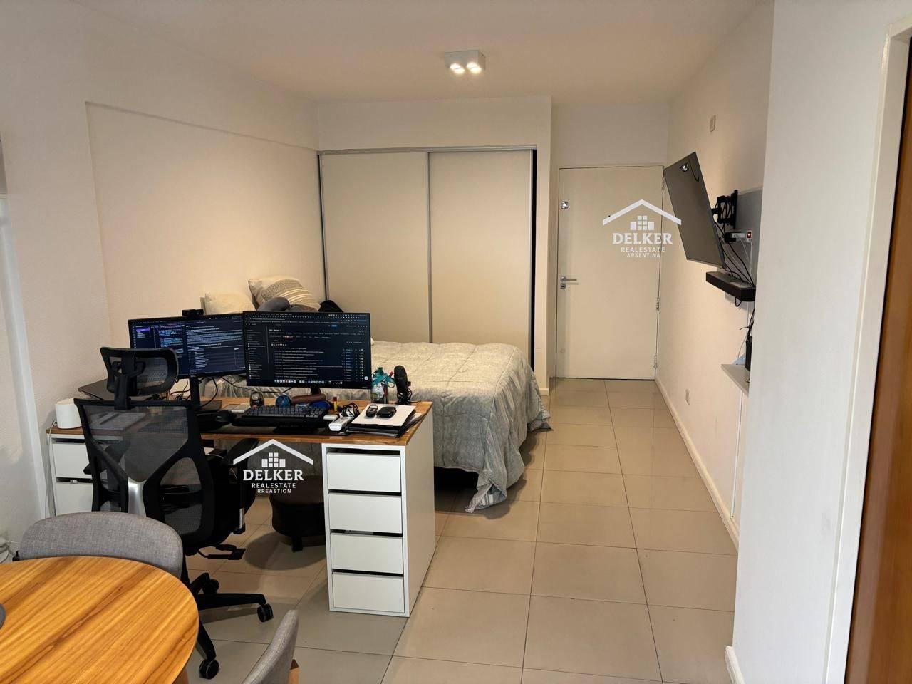 Foto de VENTA DEPARTAMENTO MONOAMBIENTE CON BALCON APTO PROFESIONAL EN VILLA, imagen 2