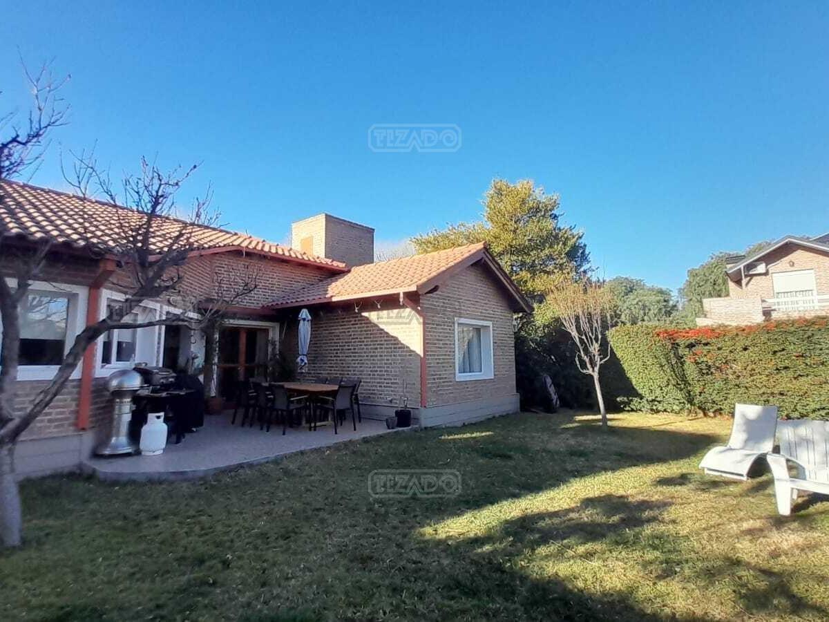 Casa Chalet en Venta en Neuquen Capital, Neuquén, Patagonia 4