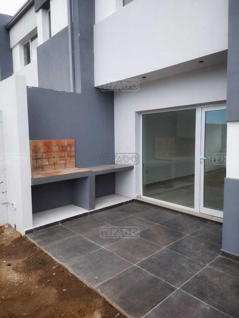 Casa Dúplex en Venta en General Fernandez Oro, Rio Negro, Patagonia 1