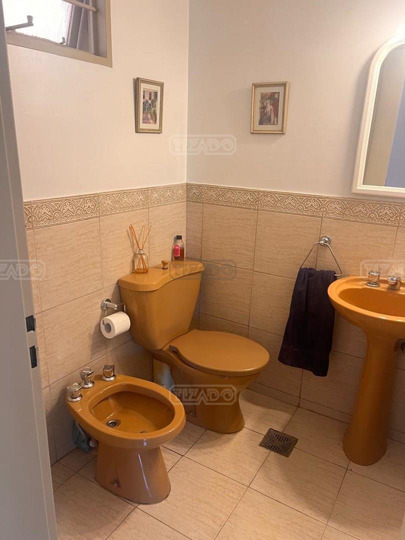 Casa Triplex en Venta en Neuquen Capital, Neuquén, Patagonia 2