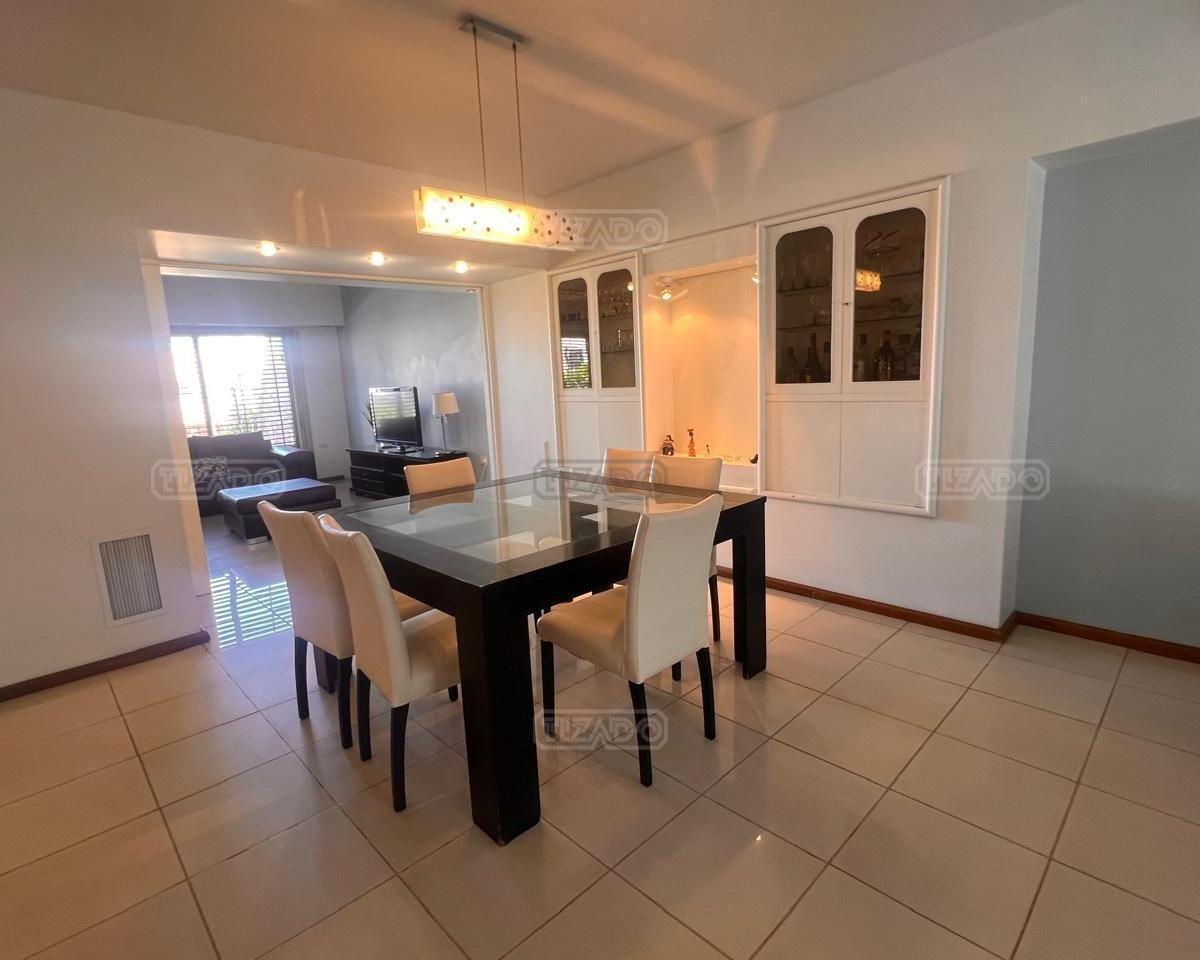 Casa Triplex en Venta en Neuquen Capital, Neuquén, Patagonia 5