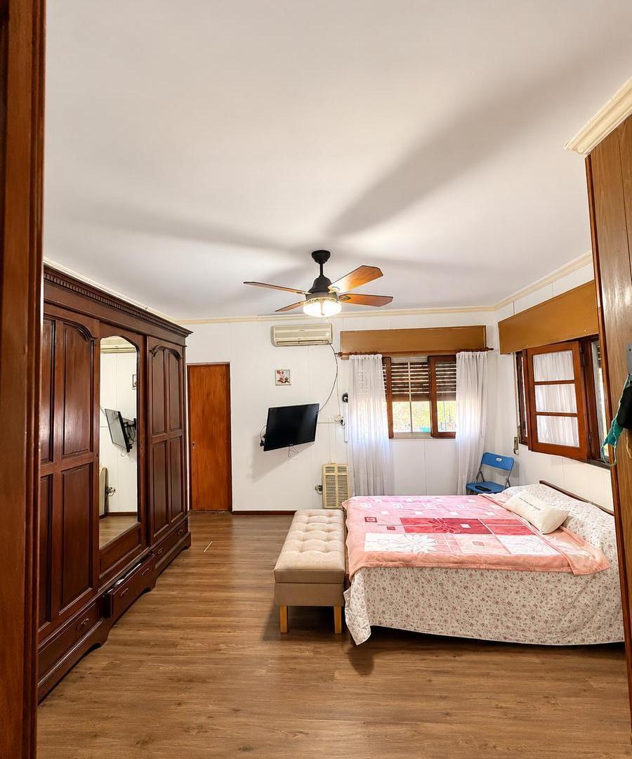 Foto de Casa con pileta - Barrio belgrano, imagen 4
