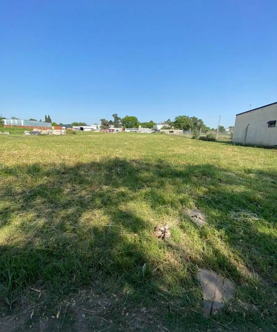 Se venden lotes, zona norte, Entrega y cuotas. 3