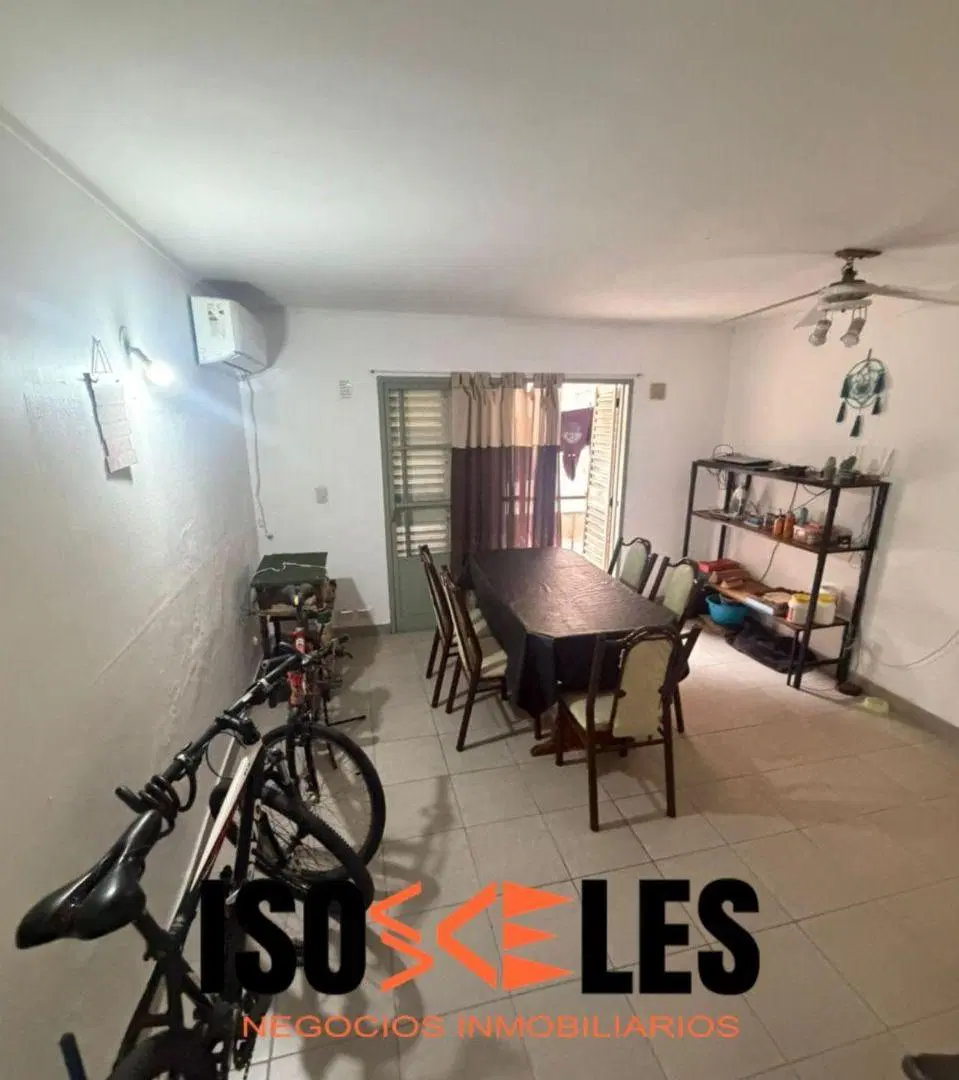 VENTA EN EL CENTRO DE DEPARTAMENTO DOS DORMITORIOS 2