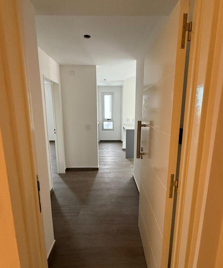 Foto de DEPARTAMENTO EN VENTA A ESTRENAR Boulevard Pellegrini 2955 Torre Milán, imagen 3