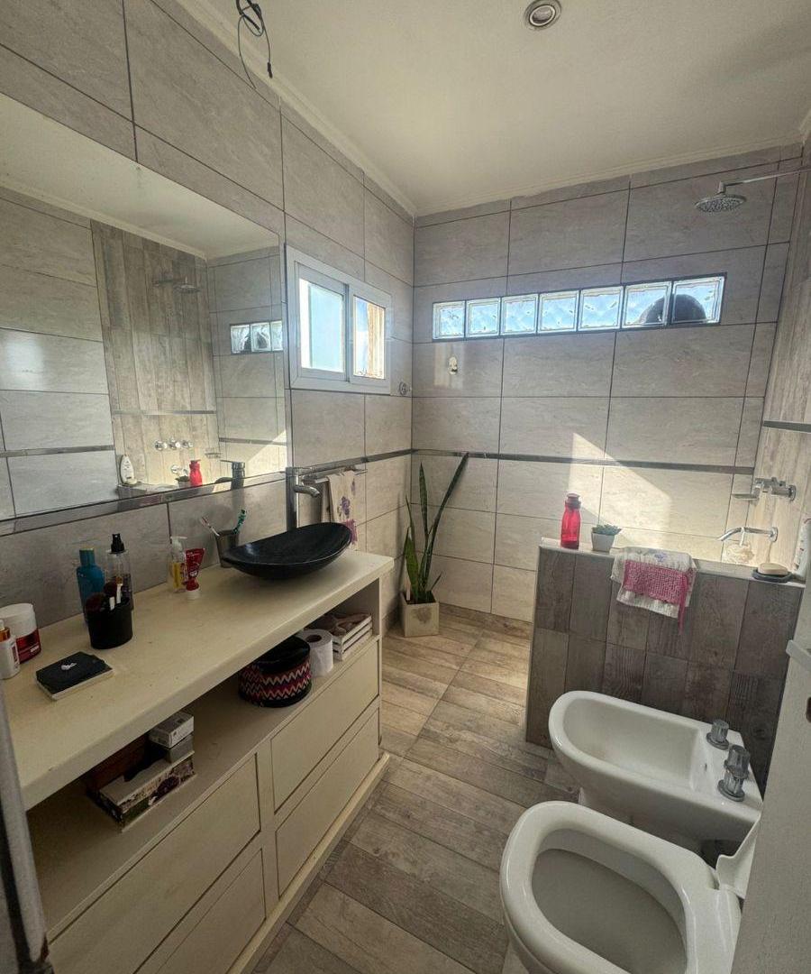 Foto de Hermosa Casa en Las Mercedes - Recreo, imagen 2