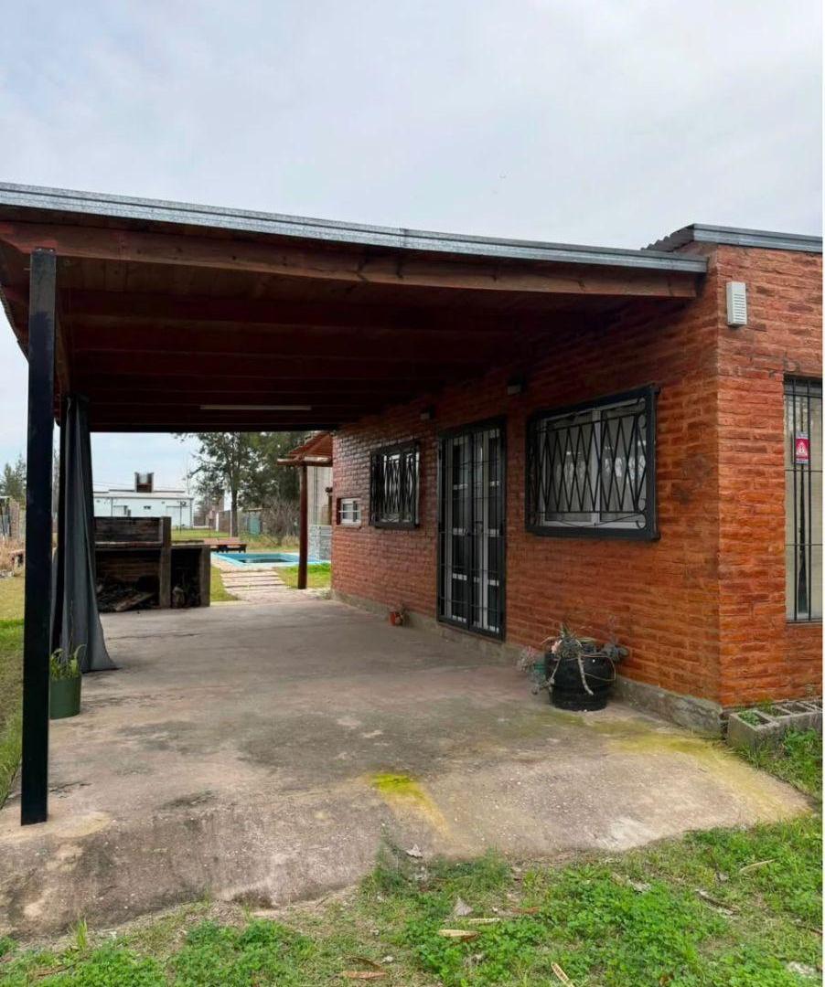 Foto de ATENCIÓN QUINTA SOBRE RUTA. SOBRE EL INGRESO PRINCIPAL DE LAGOS DEL, imagen 2