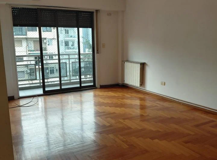 Departamento en  Alquiler 3 ambientes con cochera 3