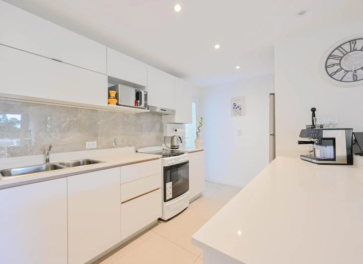 3 Ambientes en Venta en Villa Lugano | Cochera, Parrilla, Balcón Aterrazado y Dormitorio en Suite 5